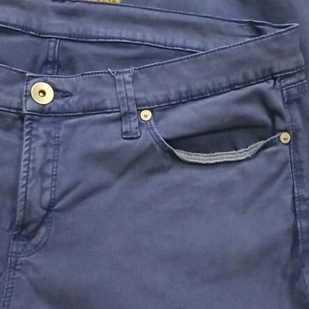 JC Penny Blue Jeans 💟 - Picture 5 of 7